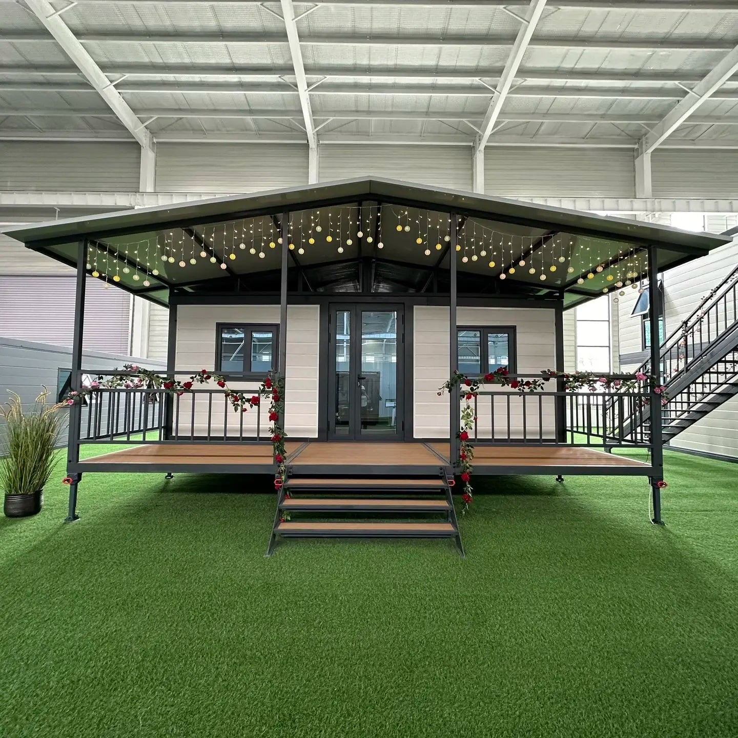 Portable Living Container Tiny House 20ft Foldable Prefab Mobile Modular Office Home Expandable Steel Frame